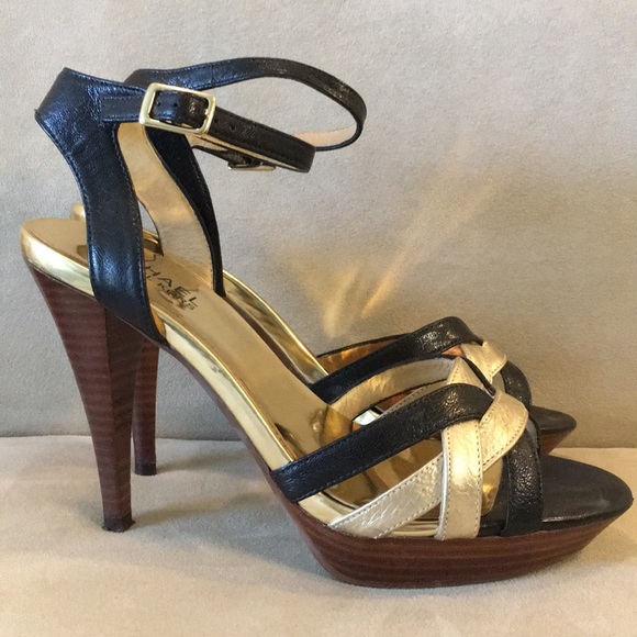 Michael Michael Kors Black & Gold Heels - Picture 4 of 6